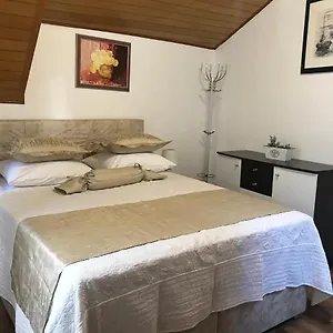 Apartment Center Neno, Split