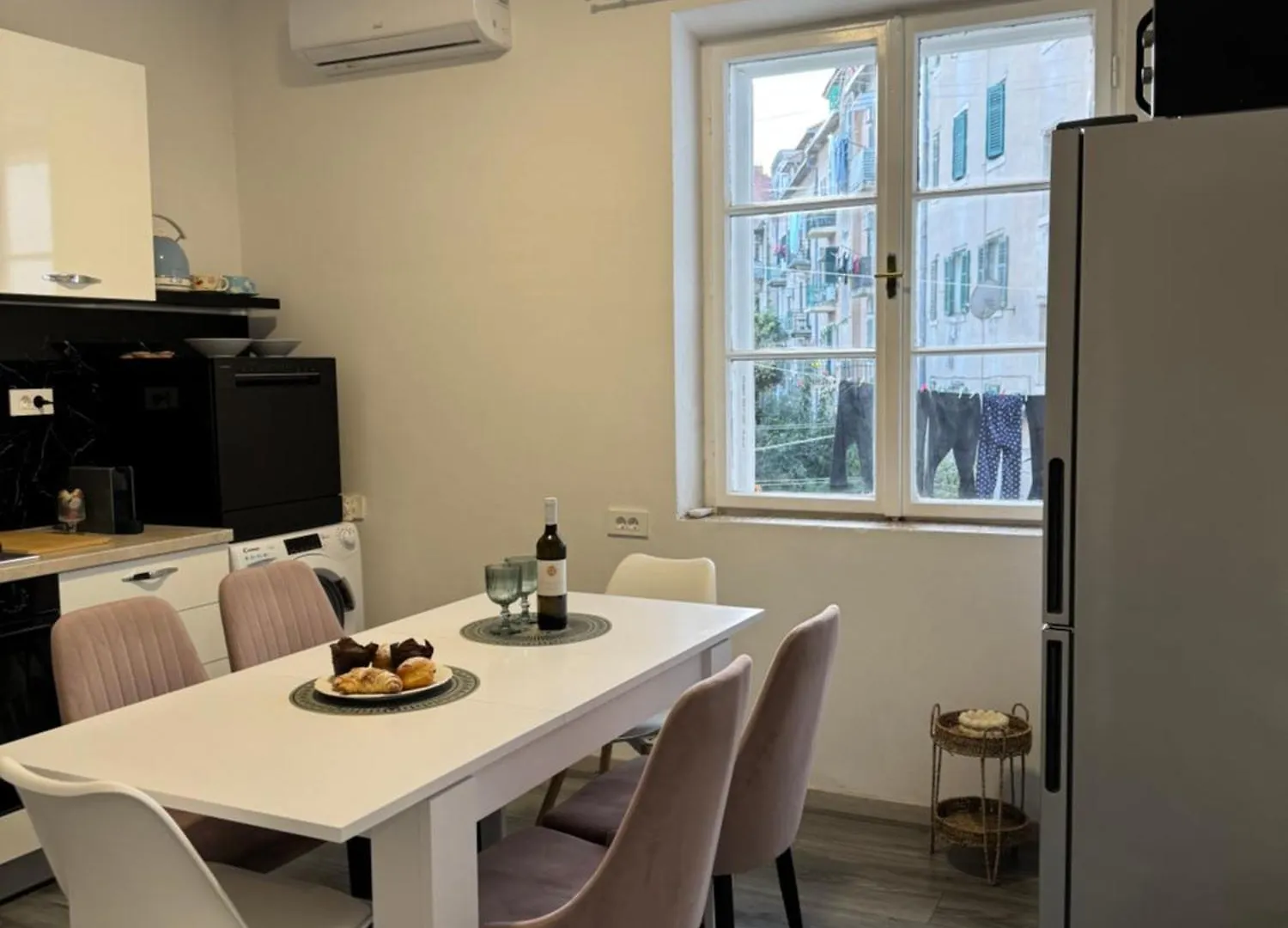 Apartment Apartman Laros Split